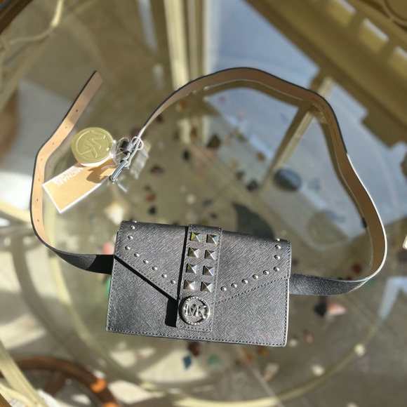 π·οΈ MICHAEL KORS π·οΈ-Black/ Leather Studded Belt Bag Large/ X-Large NWT - Picture 6 of 10